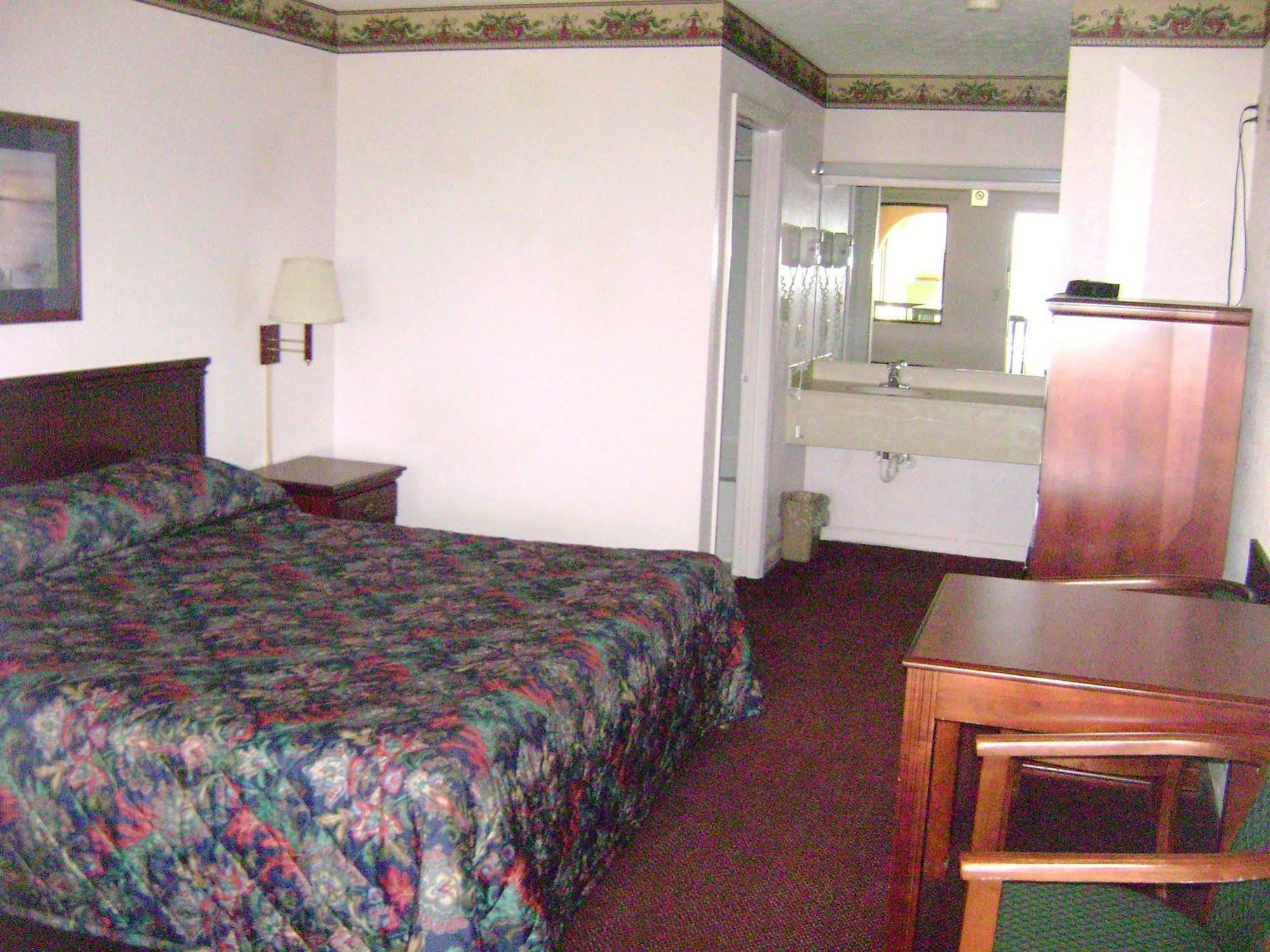 Garden Inn & Suites Hogansville Pokoj fotografie
